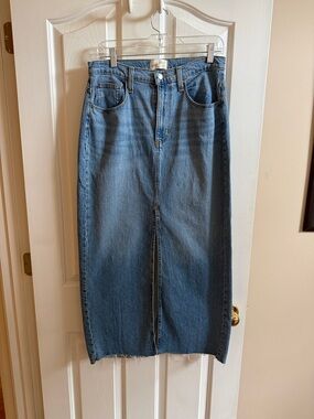 🌸Universal Thread: Light Blue Denim Skirt